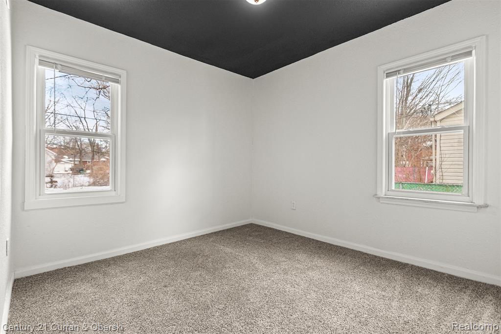 5514 Ashley Street, Detroit, MI 48236 — Photo 12