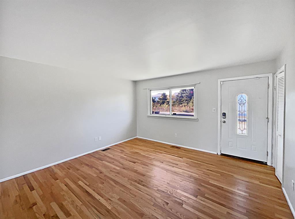 1650 WIARD Boulevard, Ypsilanti, MI 48198 — Photo 4