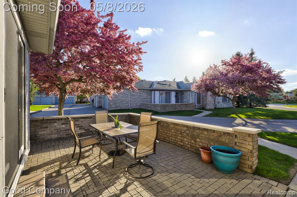 48390 Seawind Court, Utica, MI 48315 — Photo 35