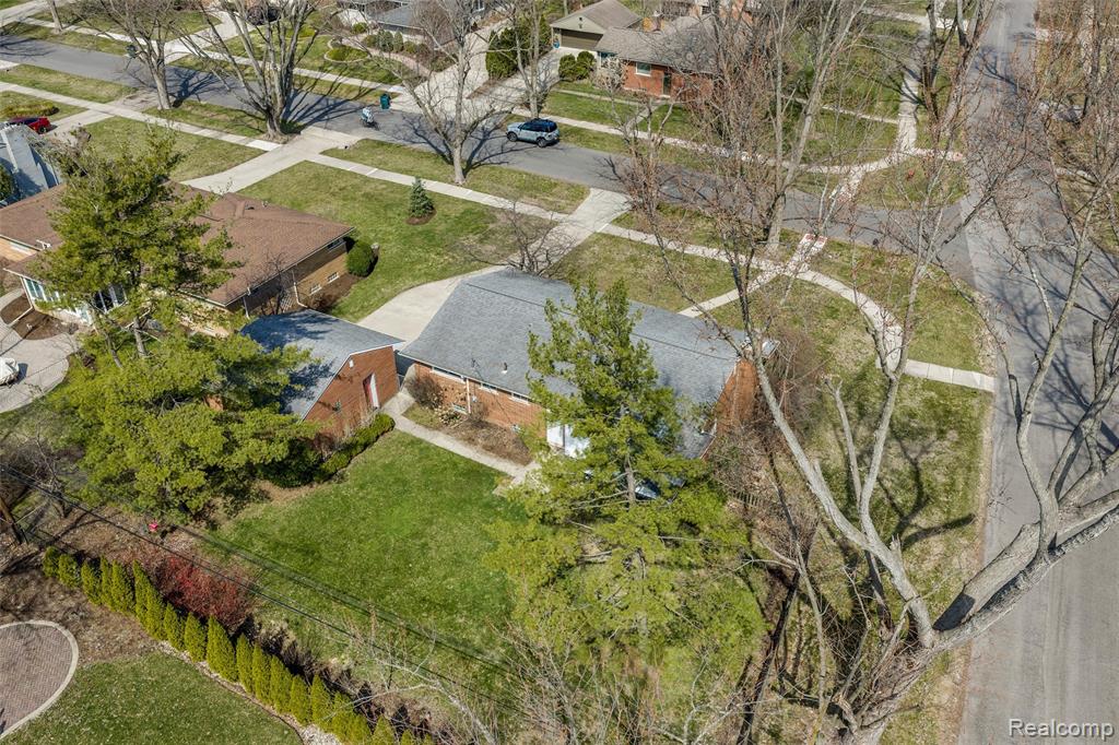 16115 Reedmere Avenue, Franklin, MI 48025 — Photo 38
