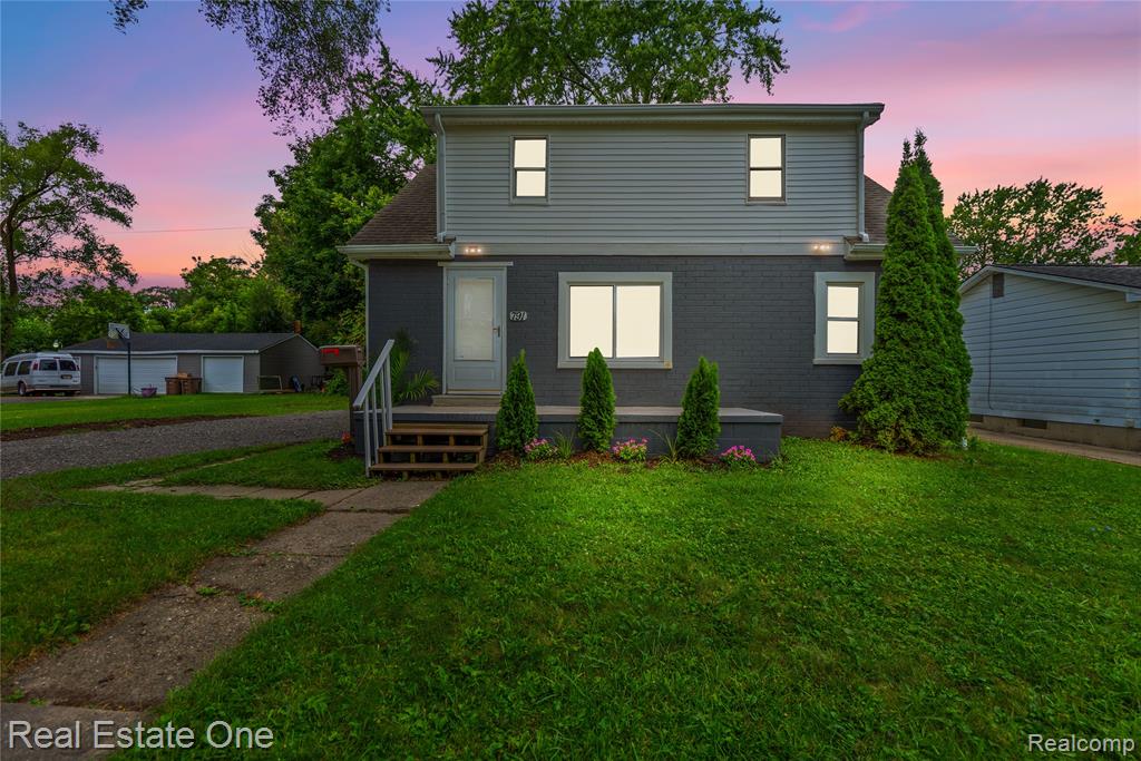 791 Cameron Avenue, Pontiac, MI 48340 — front exterior