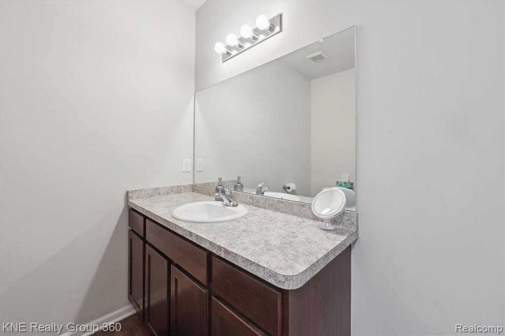 9793 RIDGE RUN Street, Howell, MI 48855 — Photo 19
