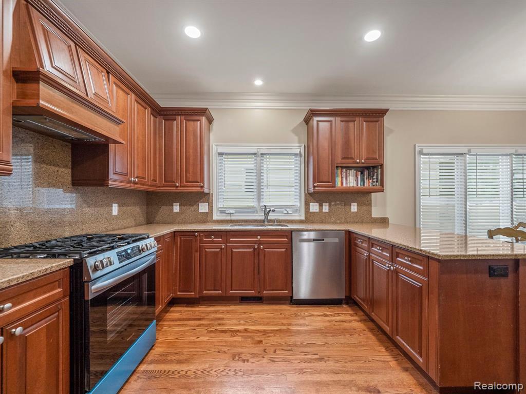 745 RUFFNER Avenue, Birmingham, MI 48009 — Photo 5