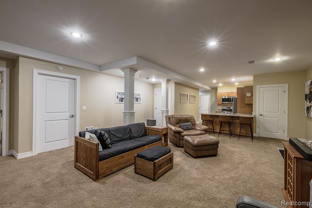 9909 Kingston Ridge, Clarkston, MI 48348 — Photo 58