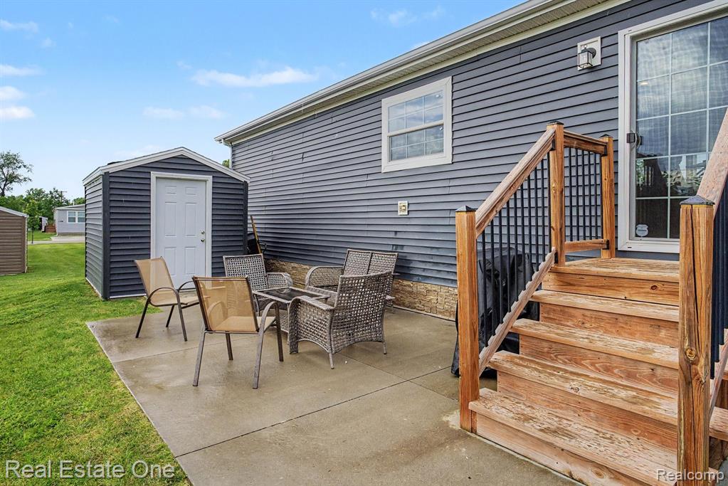 6435 Prince Blvd, Fenton, MI 48430 — Photo 15