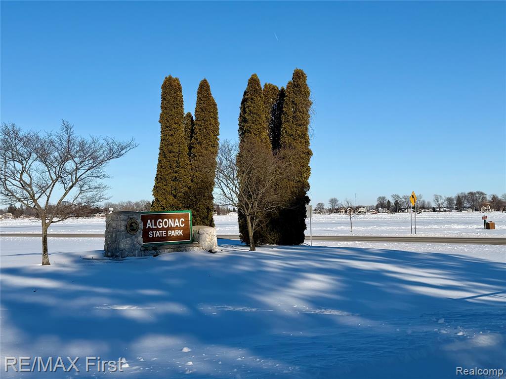 9280 RIVER Road, Clay, MI, 48001