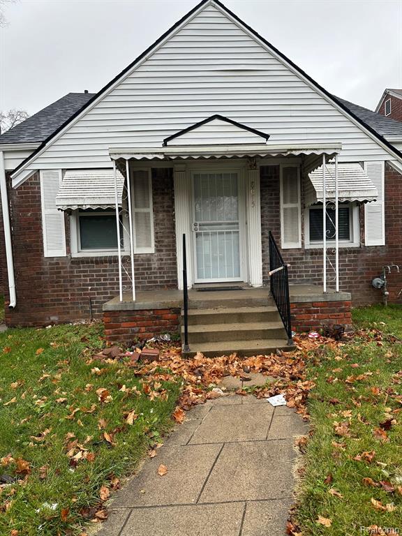 8075 WHITCOMB Street, Detroit, MI 48228 — Photo 2