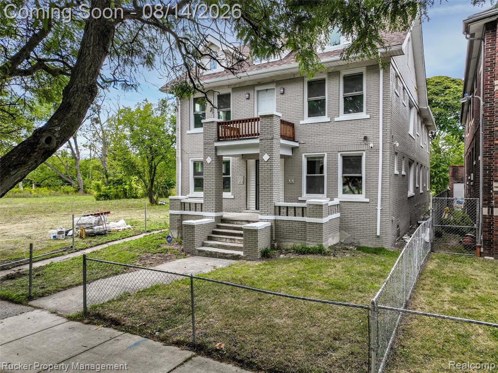 5124 W Chicago Street