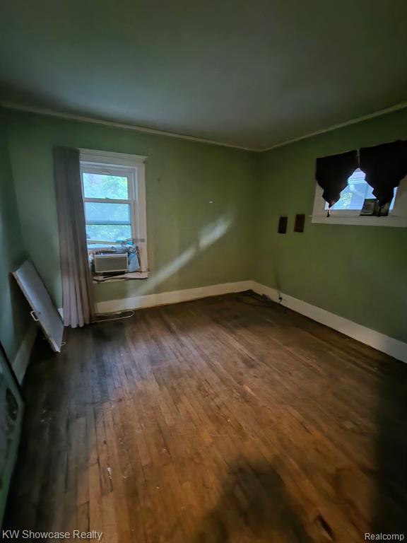917 Burlingame Street, Detroit, MI 48202 — Photo 12