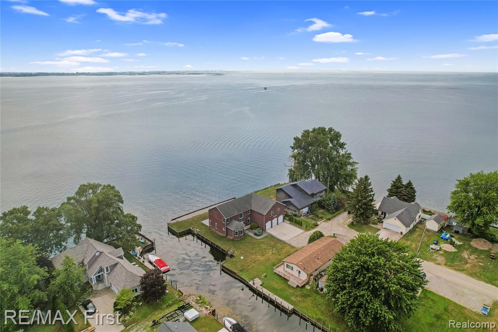 7953 Bouvier Bay, MI — Photo 9