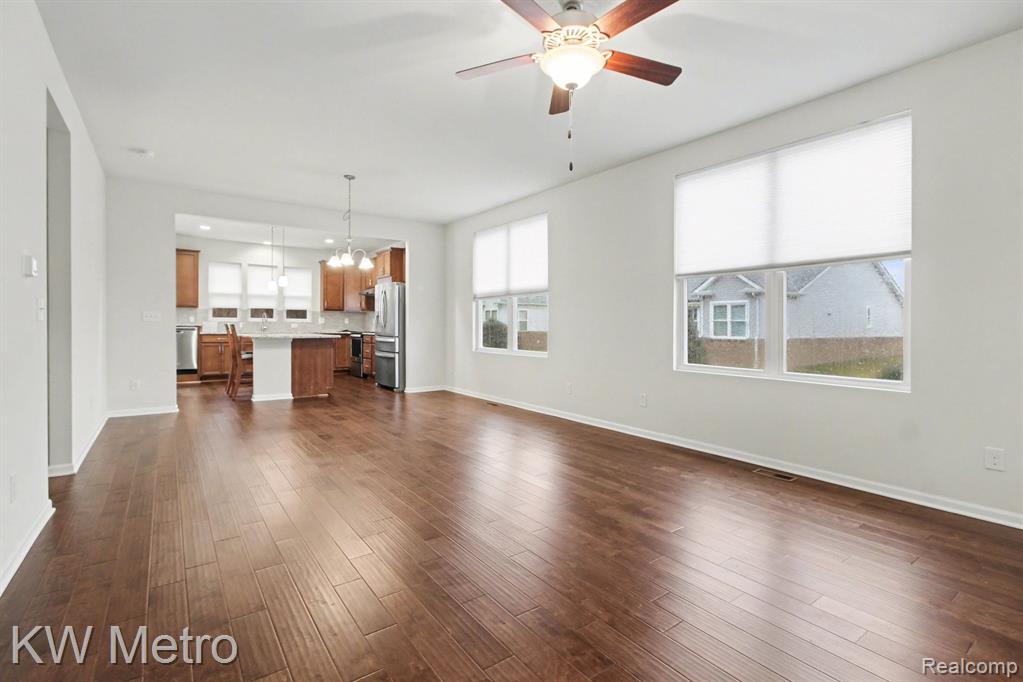 27134 Manistee Lane, Flat Rock, MI 48134 — Photo 7