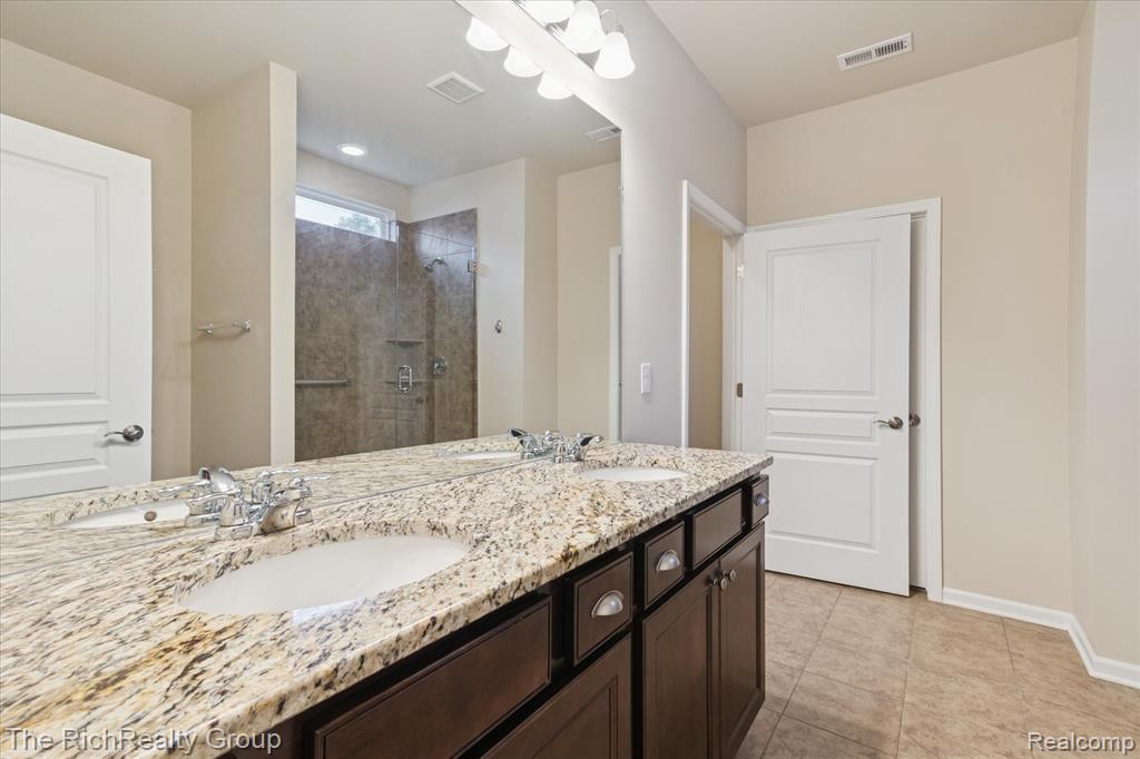 49534 Mapleton, Canton, MI 48188 — Photo 23