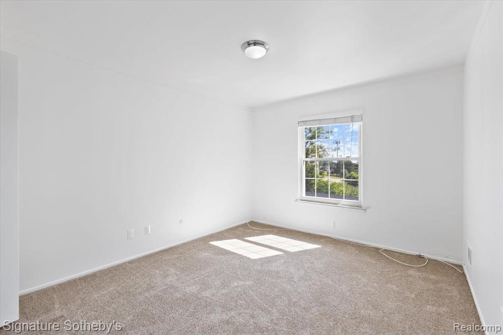 27598 E ECHO, 248, Farmington Hills, MI 48334 — Photo 11