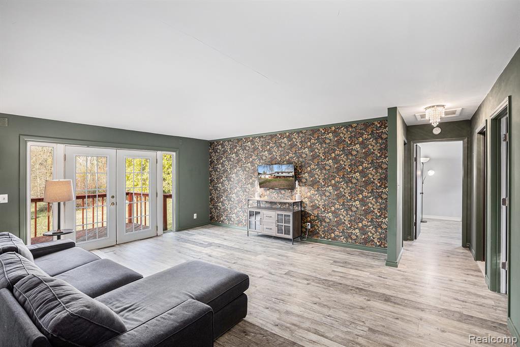 896 W Saginaw Road, Mayville Vlg, MI 48744 — Photo 10