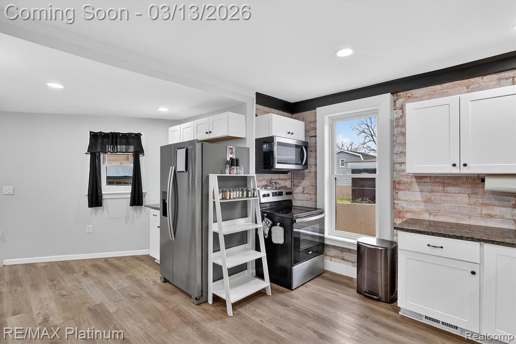 411 3rd Street, Fenton, MI 48430 — Photo 13