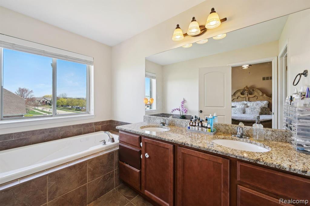 54210 BIRCHWOOD Drive, South Lyon, MI 48178 — Photo 23