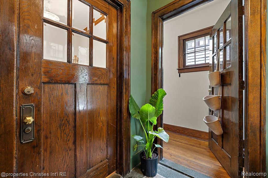 3417 Seminole Street, Detroit, MI, 48214