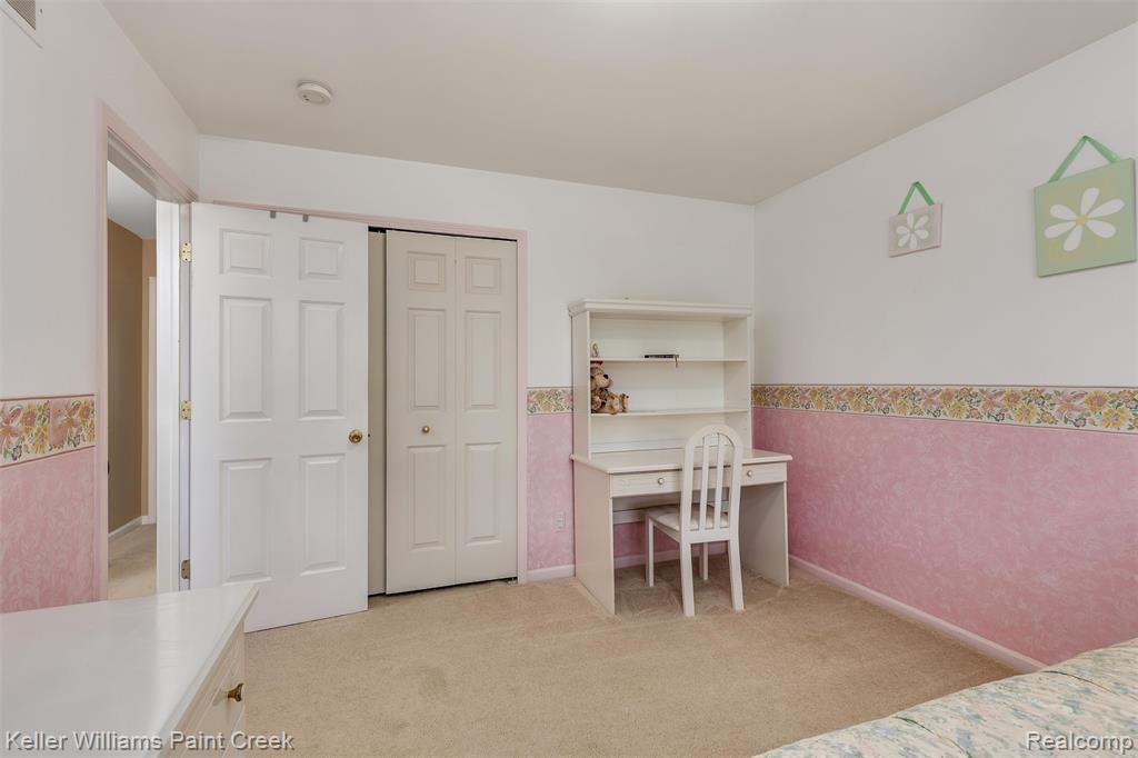 49240 Shenandoah Drive, Macomb, MI 48044 — Photo 10