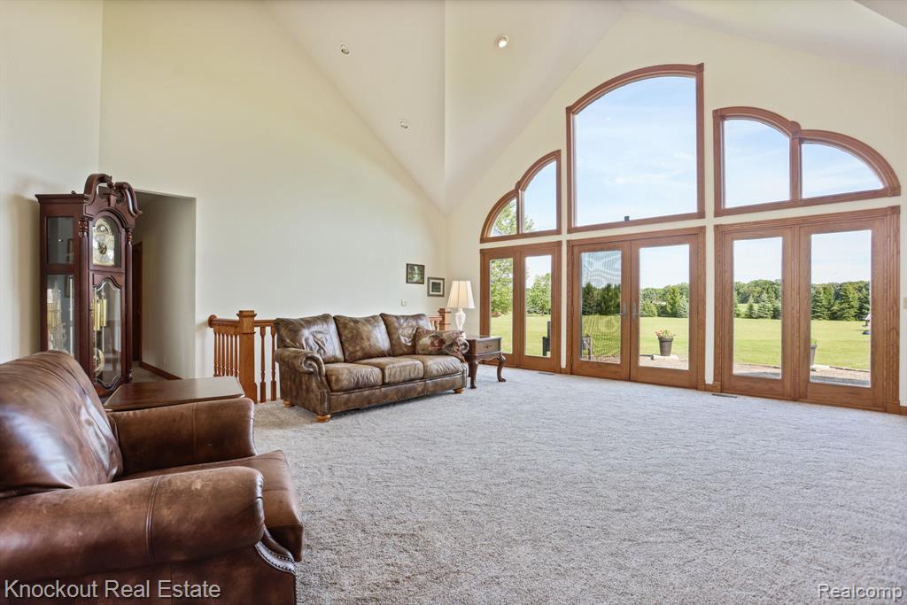 10205 Bradley Road, Frankenmuth, MI 48734 — Photo 18