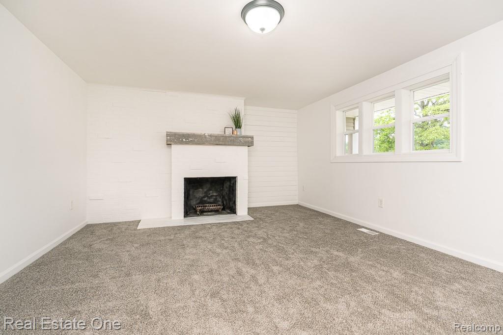 8249 Beers Road, Swartz Creek, MI 48473 — Photo 3