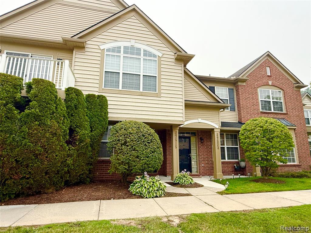 47515 Ormskirk Drive, Canton, MI 48188