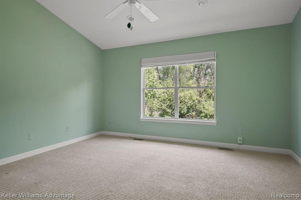 390 Mulberry Drive, Commerce Twp, MI 48390 — Photo 24