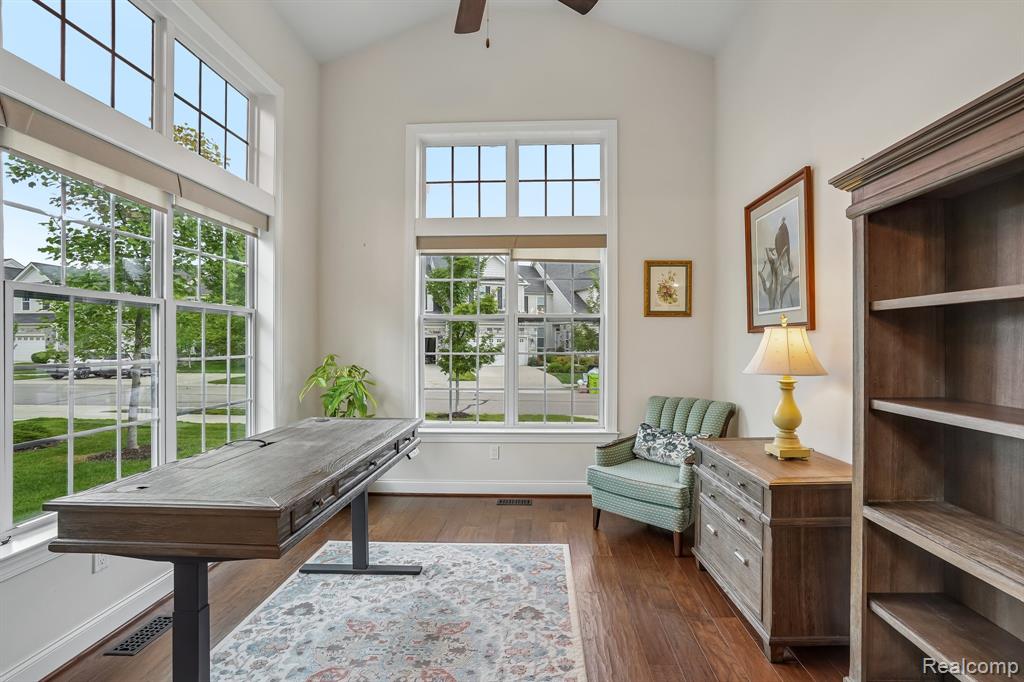 42832 Cardinal Way, Novi, MI — Photo 28