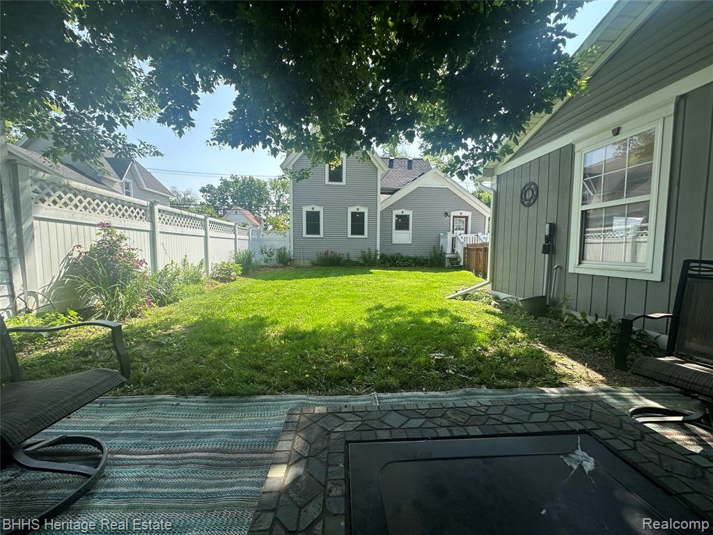 403 N Oak Street, Durand, MI 48429 — Photo 8