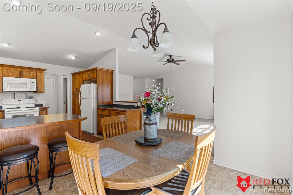 8110 Middleton Road, Corunna, MI 48817 — Photo 17