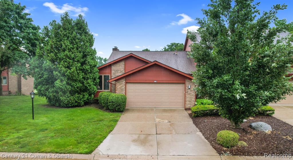 866 GREENVIEW Court, 6, Rochester Hills, MI 48307 — Photo 3