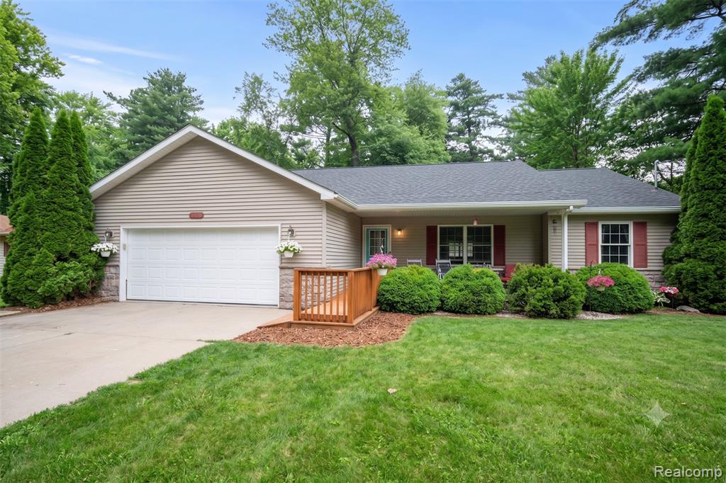5075 Tacora Trail, Bridgeport, MI 48722