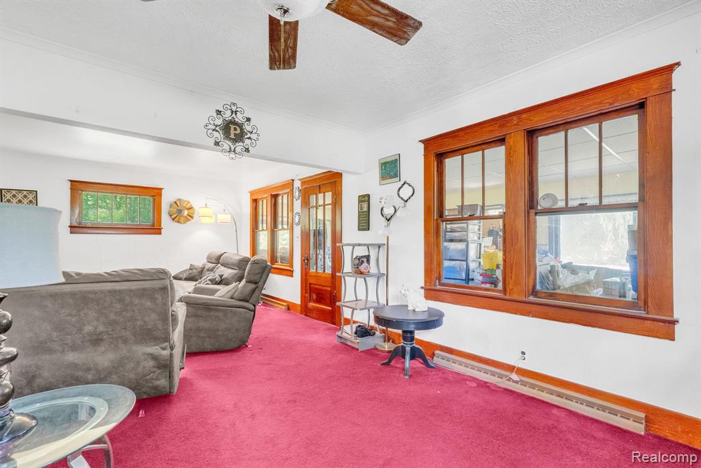 4207 Pine Grove Avenue, Fort Gratiot, MI 48059 — Photo 16