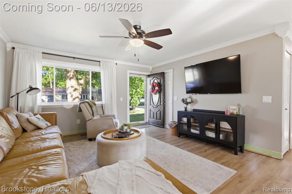 520 May Road, Rochester Hills, MI 48307 — Photo 4