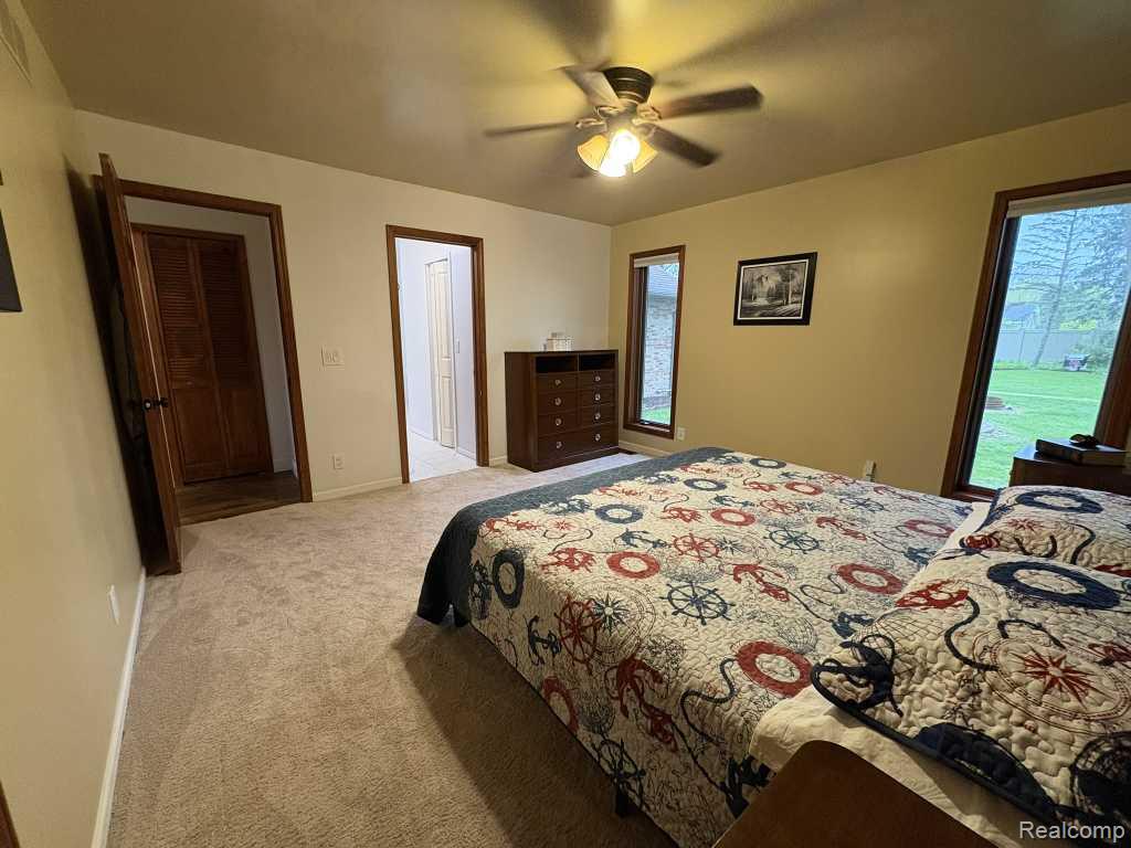 9038 Twin Oaks Court, Flushing, MI 48433 — Photo 14
