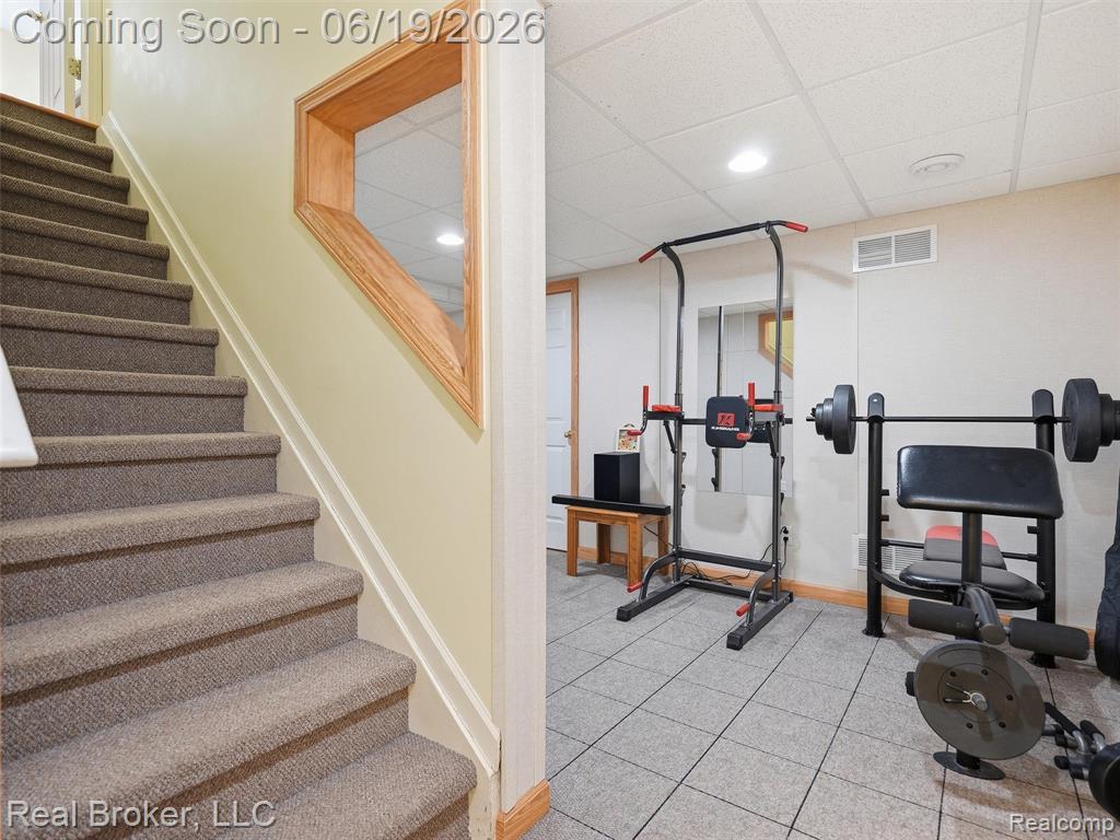 6729 Eckerman Drive, Troy, MI 48085 — Photo 44