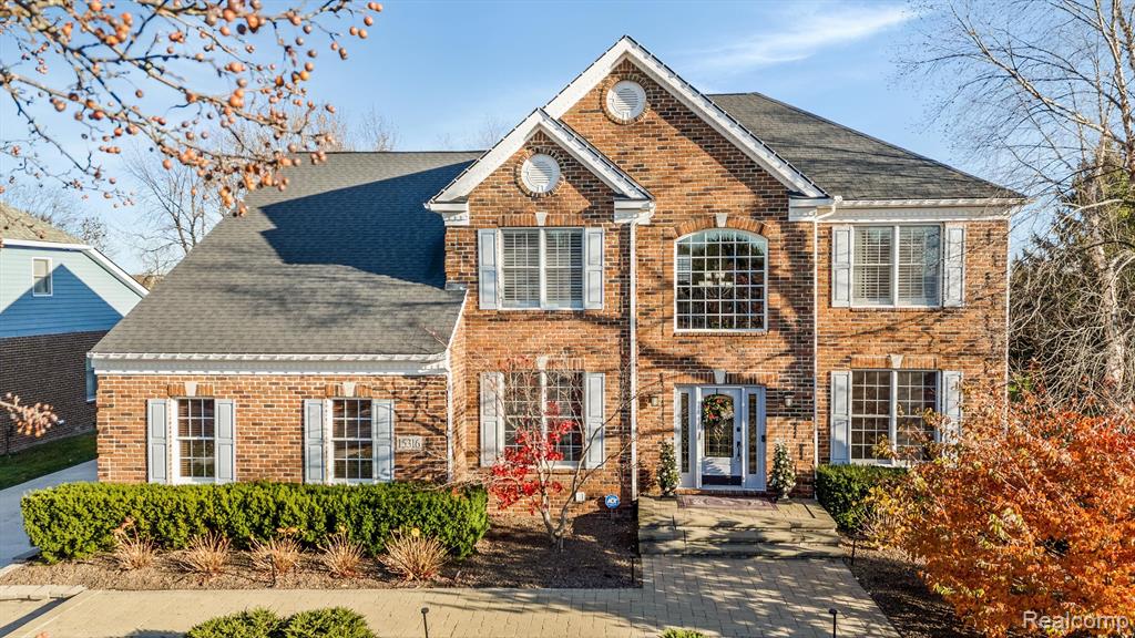 15316 BAY HILL Drive, Northville, MI 48168 — Photo 2