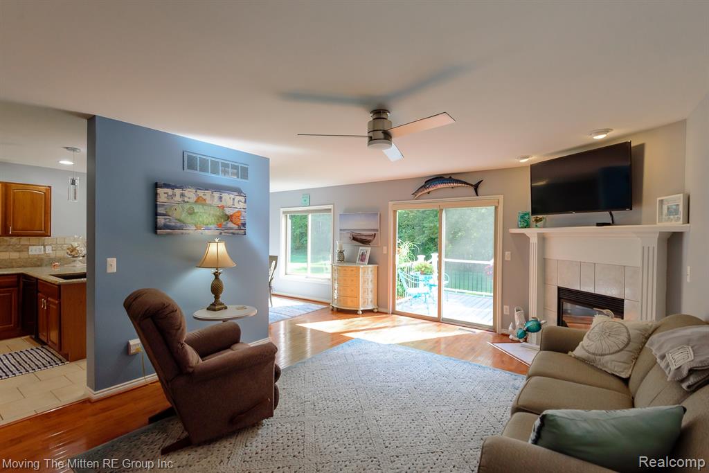 17449 Ava Court, New Boston, MI 48164 — Photo 3