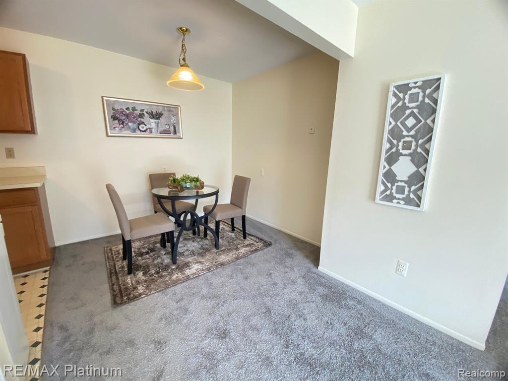 10018 ALLEN POINTE Drive, Allen Park, MI 48101 — Photo 5