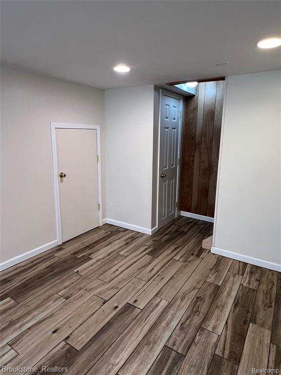 400 E Flint Street, Lake Orion, MI 48362 — Photo 24