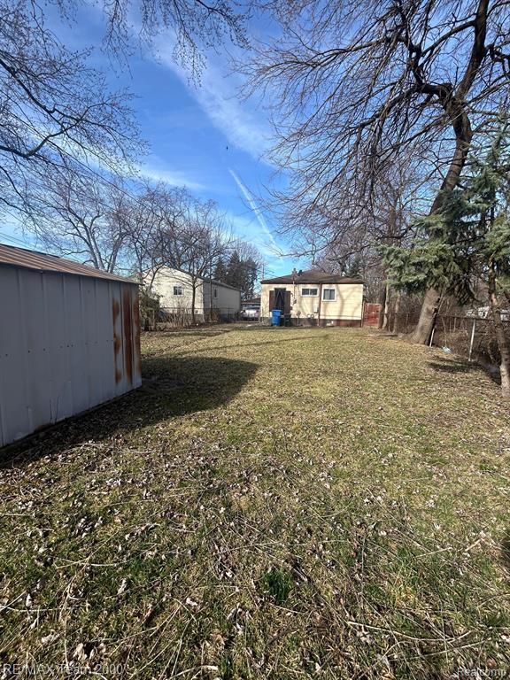 5627 Gertrude St., Dearborn Heights, MI 48125 — Photo 18