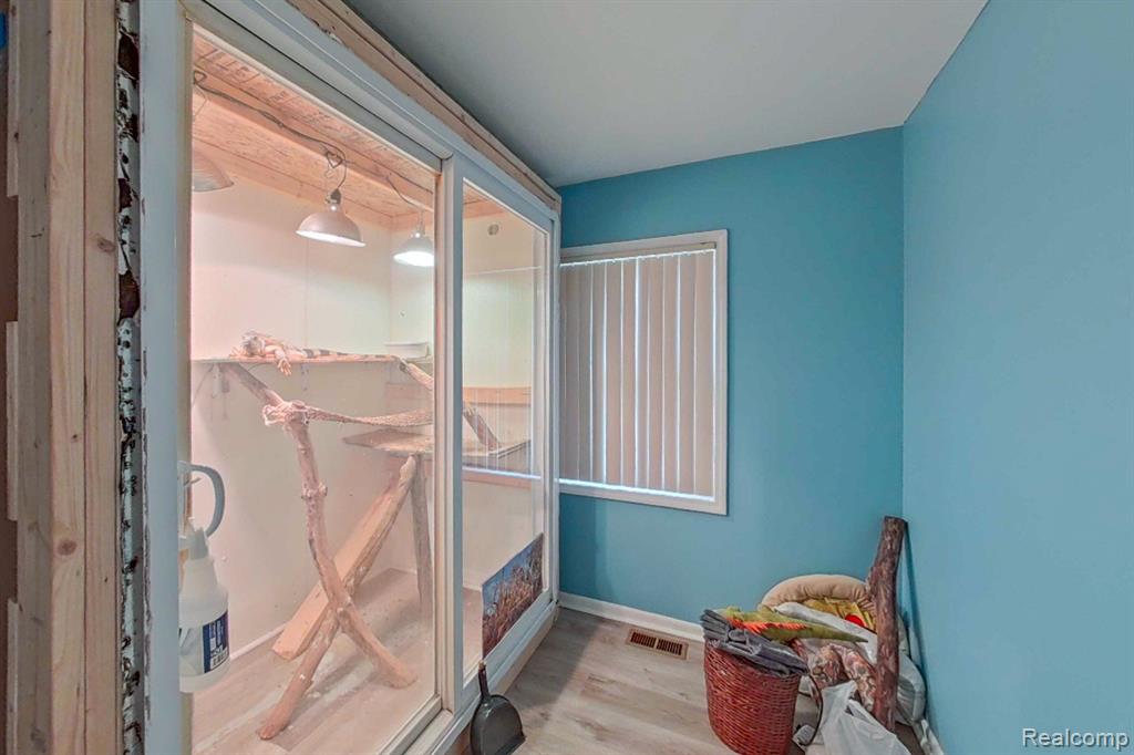 631 NORCHESTER Street, South Lyon, MI 48178 — Photo 21