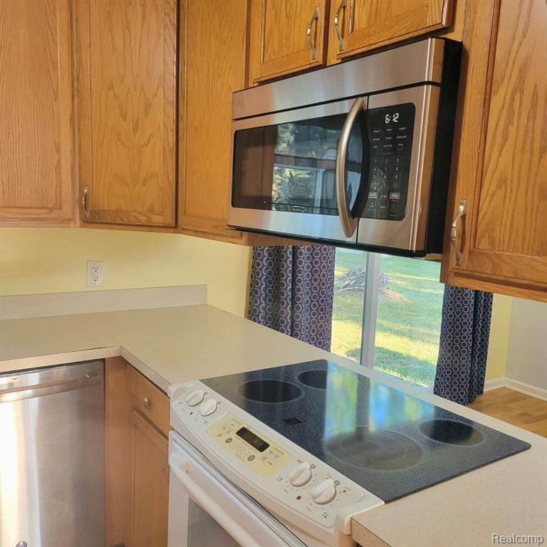 413 MARION, Clinton, MI 49236 — Photo 5