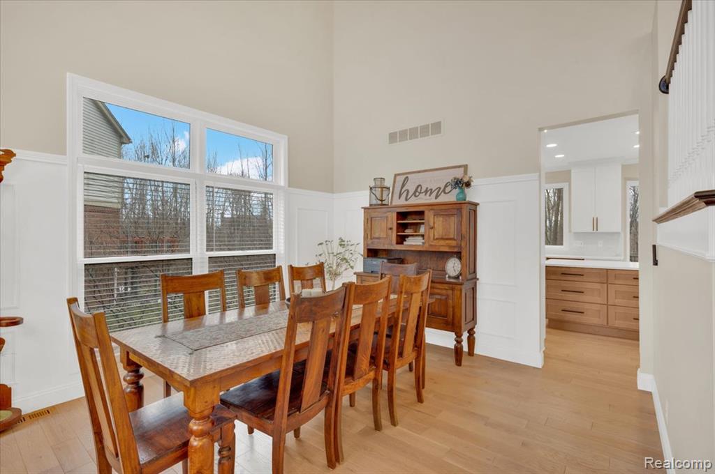 54424 Maple Creek Court, Shelby Twp, MI 48316 — Photo 14