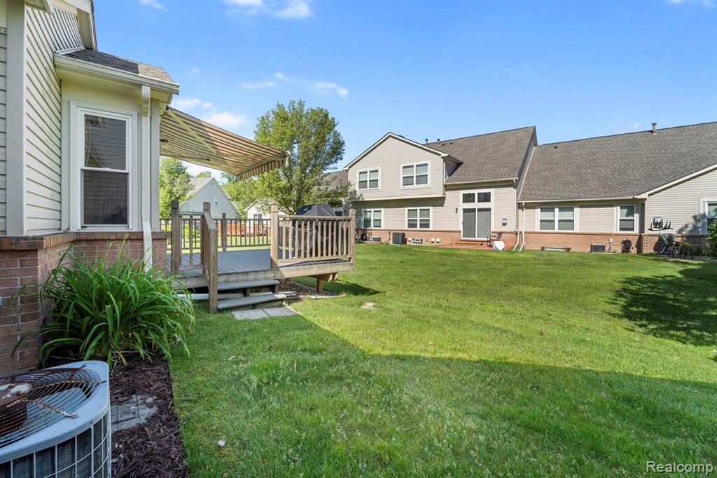 5514 Greenway Drive, Trenton, MI 48183 — Photo 28