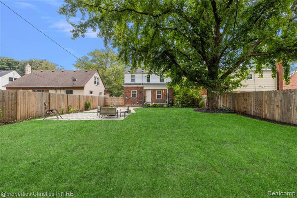 13356 Balfour Avenue, Huntington Woods, MI — Photo 37