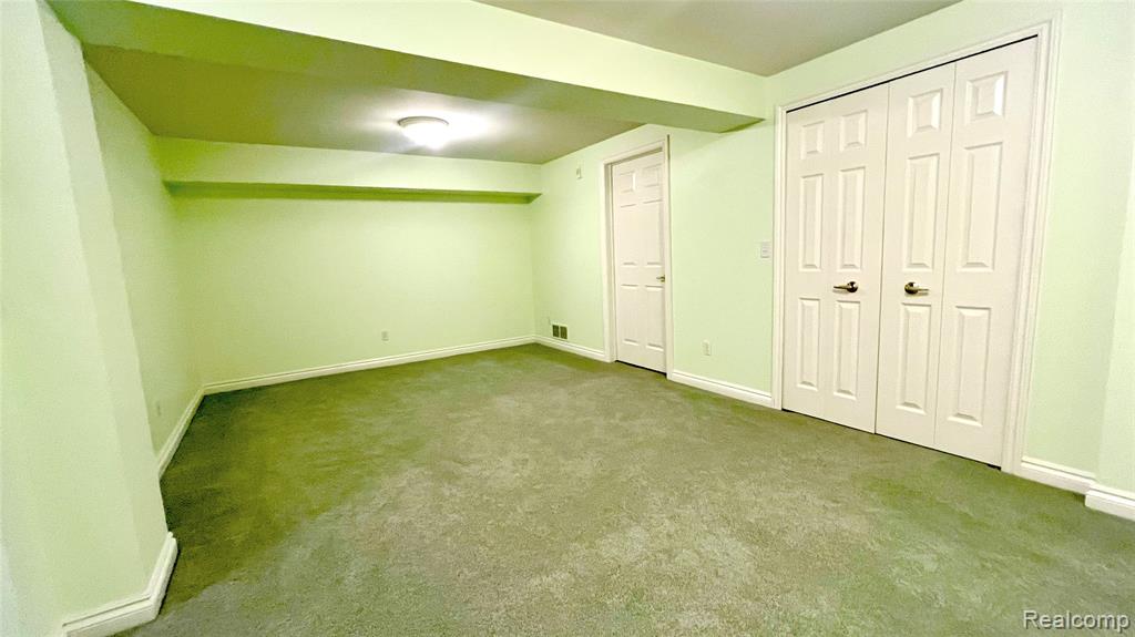 45969 GRAYSTONE Lane, Canton, MI 48187 — Photo 11