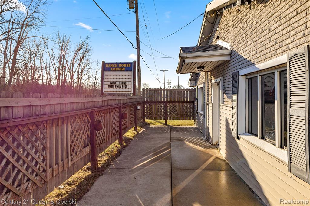 7511 Lewis Avenue, Temperance, MI 48182 — Photo 5