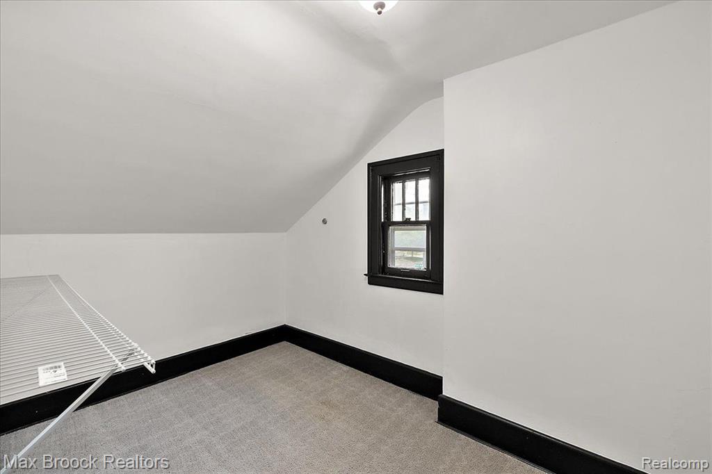 503 N WASHINGTON Avenue, Royal Oak, MI 48067 — Photo 31