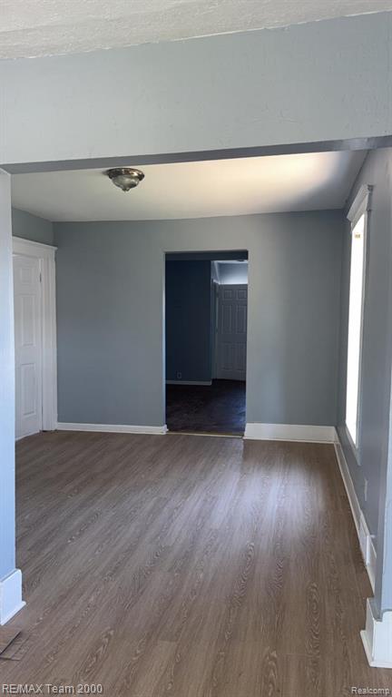 734 Cleophus Parkway, Lincoln Park, MI 48146 — Photo 9
