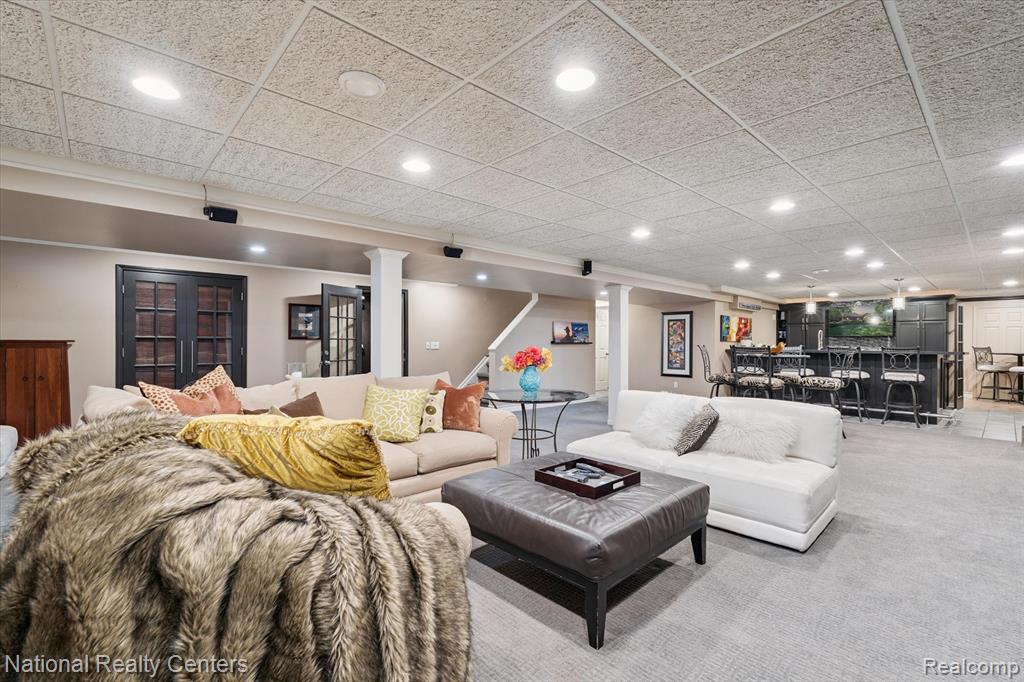 730 Berwick Court, Highland, MI — Photo 48